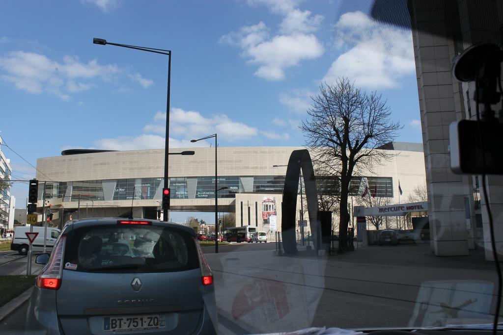 Studio Meuble Dijon Apartment Екстериор снимка